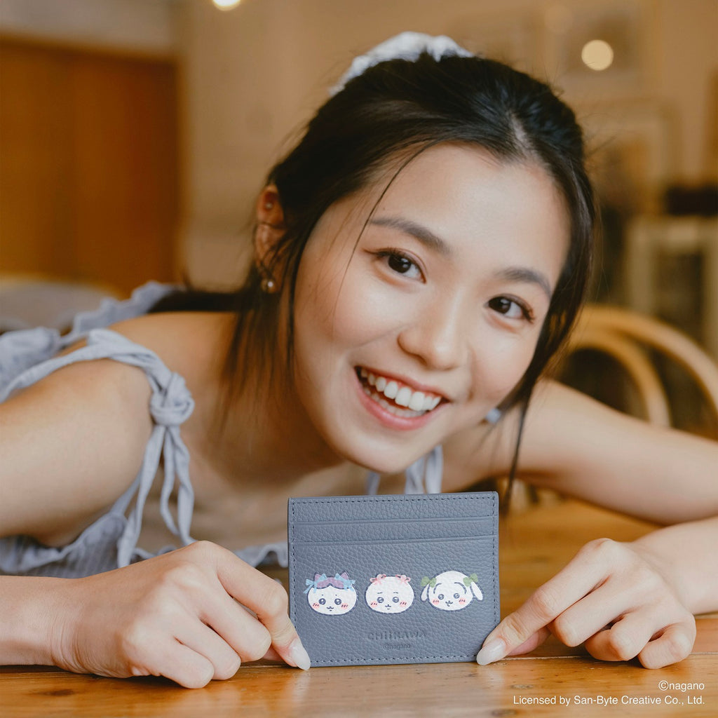 CHIIKAWA Leather Card Holder in blue - Samuel Ashley