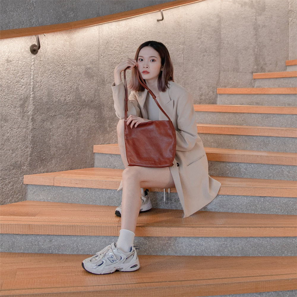 Poppy Leather Crossbody Bag - Samuel Ashley