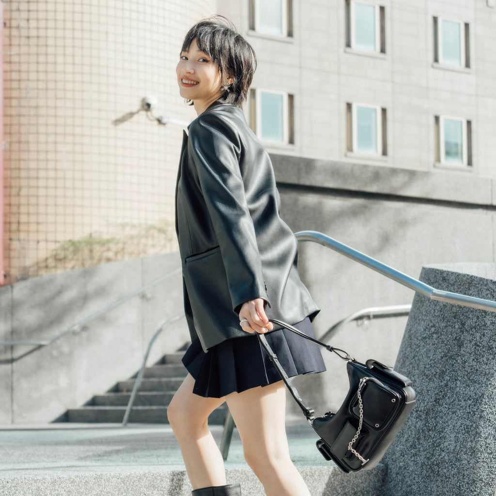 Samuel Ashley - Avril Leather Crossbody Bag in black