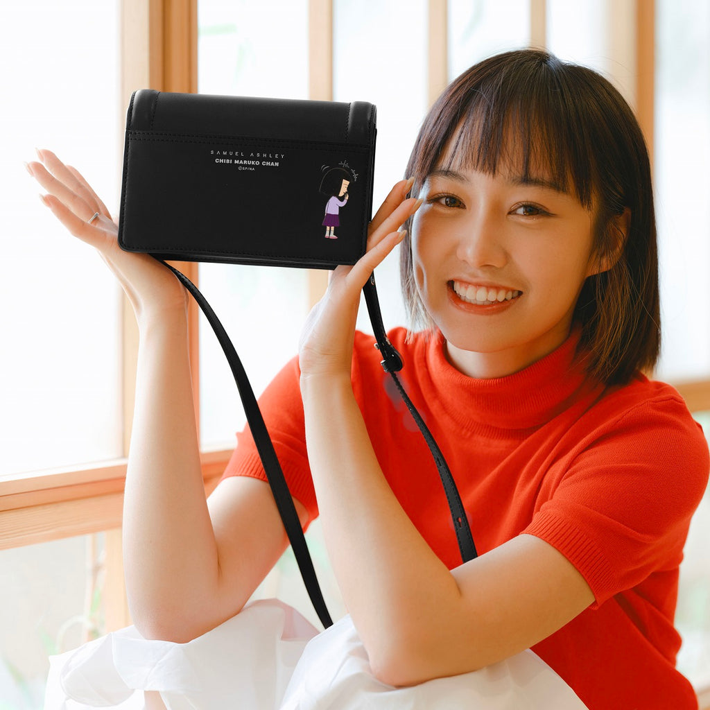 Samuel Ashley x Chibi Maruko Chan East-West Leather Crossbody Bag - Black