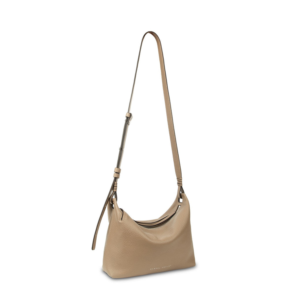 Samuel Ashley - Shelly Leather Crossbody Bag in smooth clay