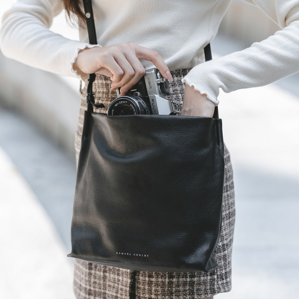 Poppy Leather Crossbody Bag - Samuel Ashley